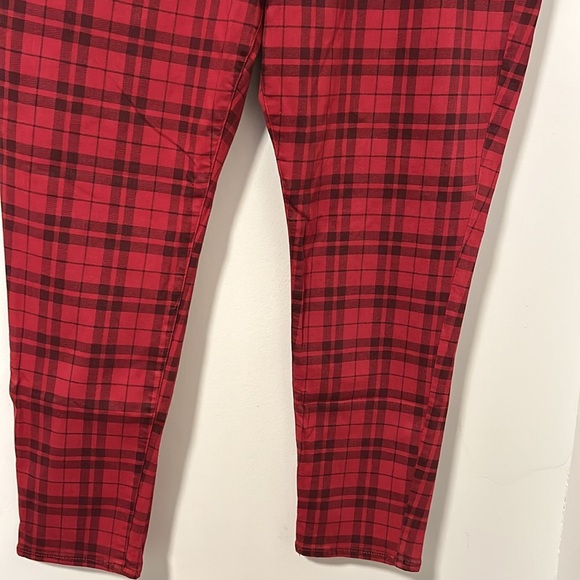 NWT American Eagle Plus Size High-Rise Jegging Red Plaid Next Level Stretch Sz24 - Picture 2 of 6